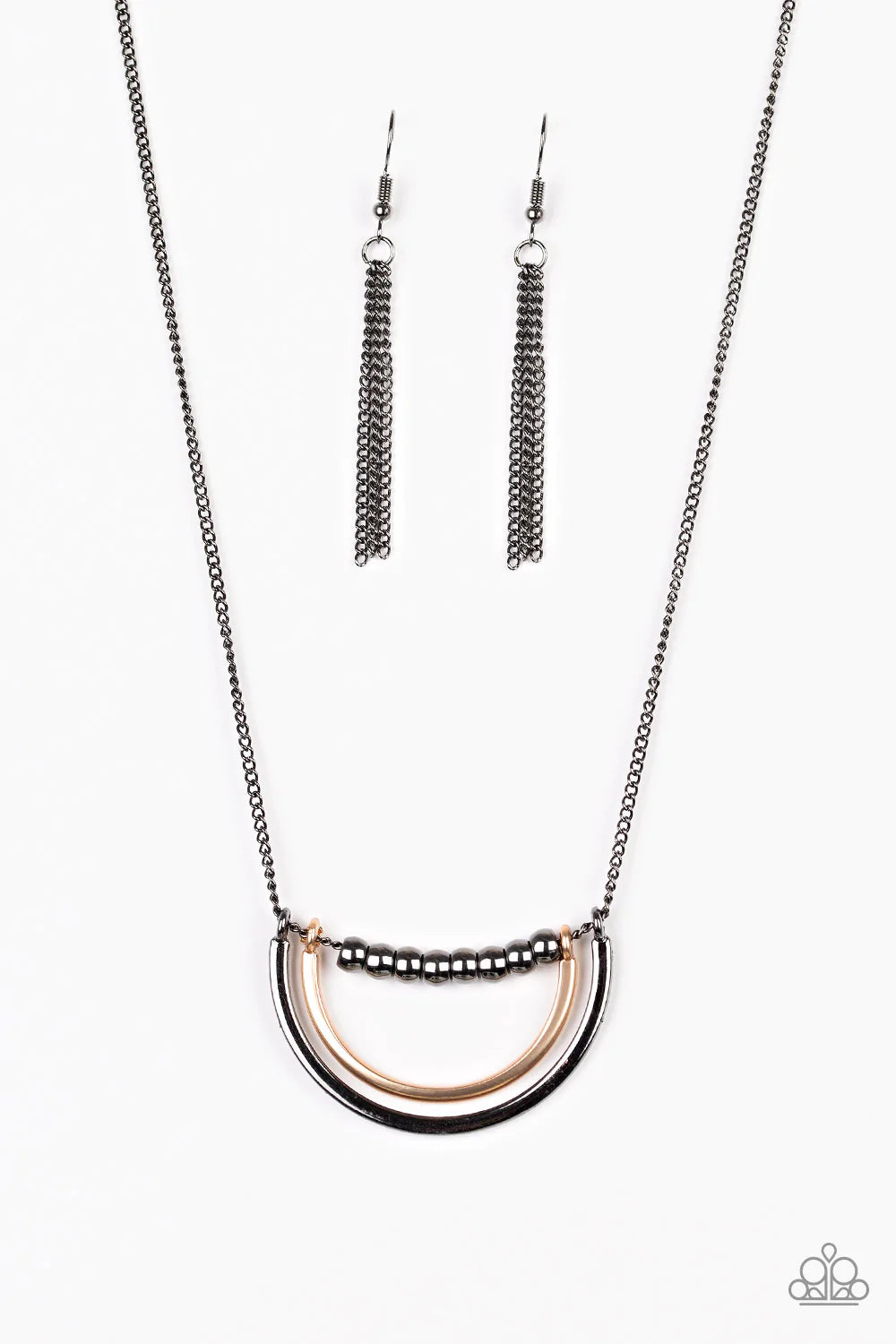 Artificial Arches Black Paparazzi Necklace