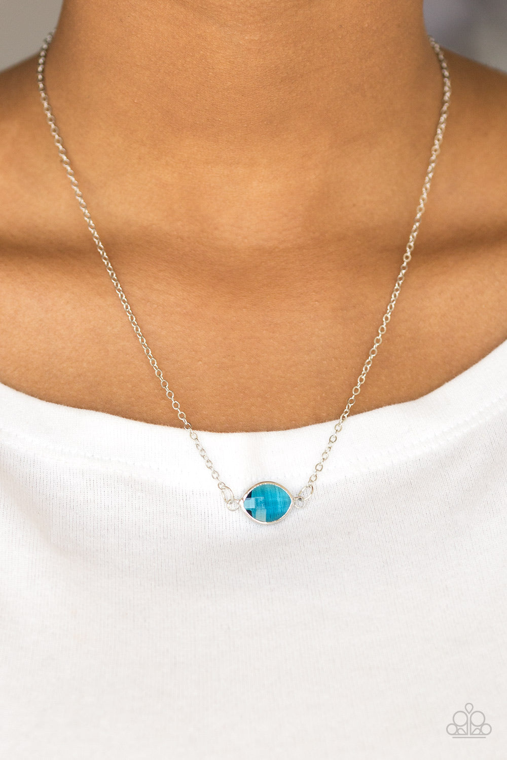 Fashionably Fantabulous - Blue Paparazzi Necklace