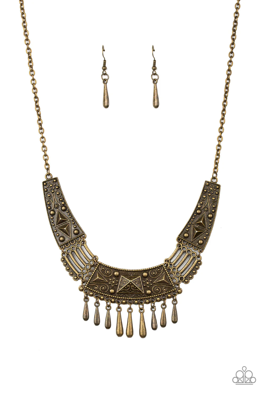 Steer It Up Brass Paparazzi Necklace
