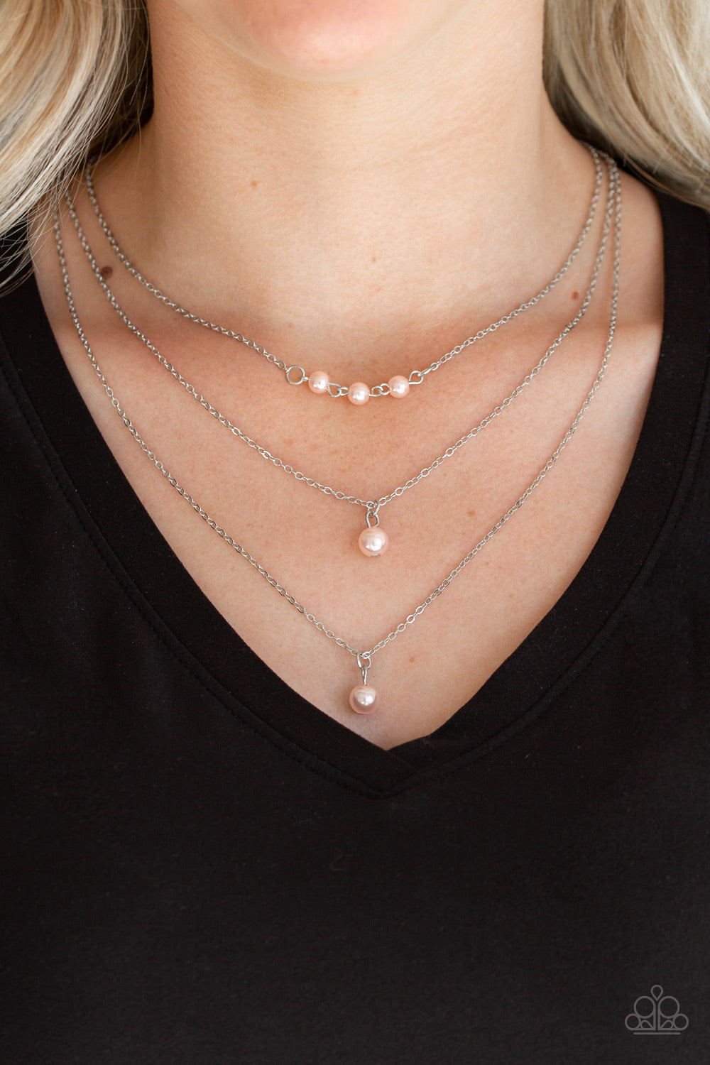 High Heels and Hustle - Pink Paparazzi Necklace
