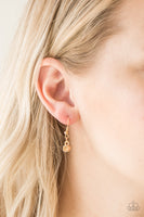 The Imperfectionist - Gold Paparazzi Necklace