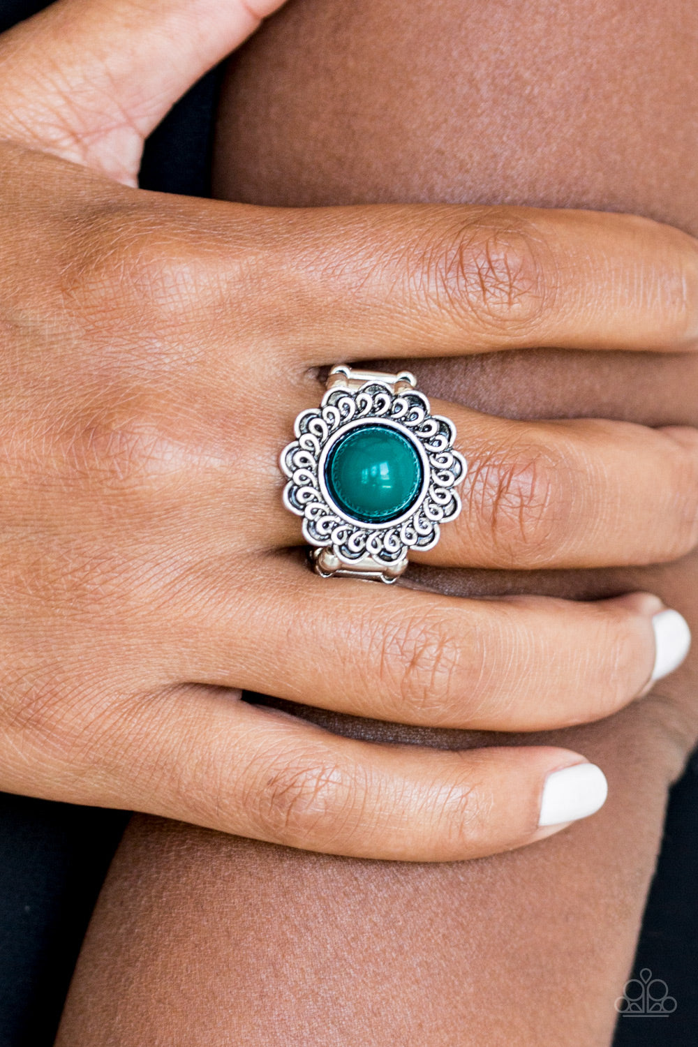 Garden Stroll - Green Paparazzi Ring
