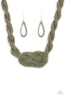 A Standing Ovation Green Paparazzi Necklace