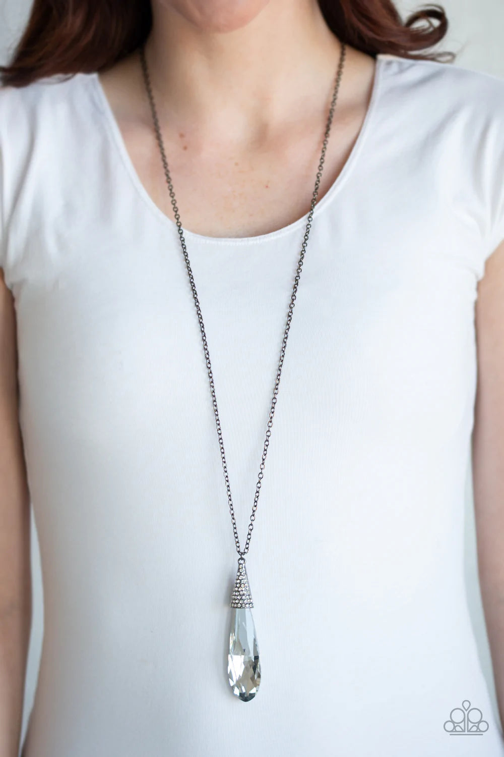 Jaw-Droppingly Jealous Black Paparazzi Necklace(Gunmetal)