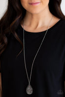 Gala Glimmer - Purple Paparazzi Necklace