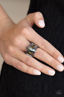 Major Majestic - Black Paparazzi Ring