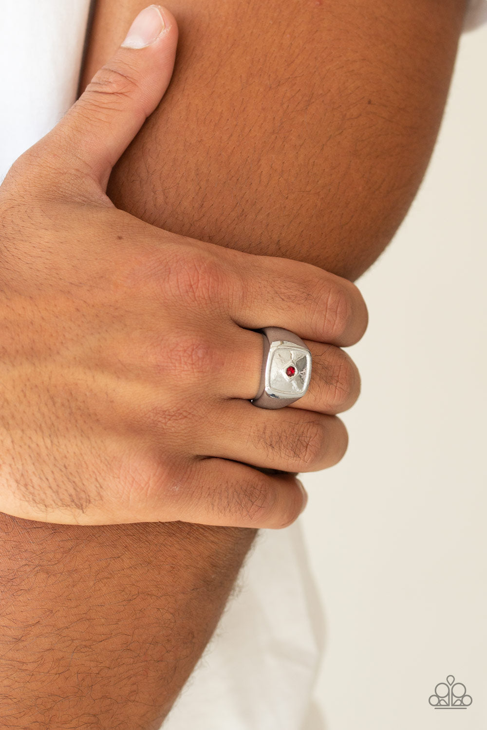 Immortal - Red Paparazzi Urban Ring