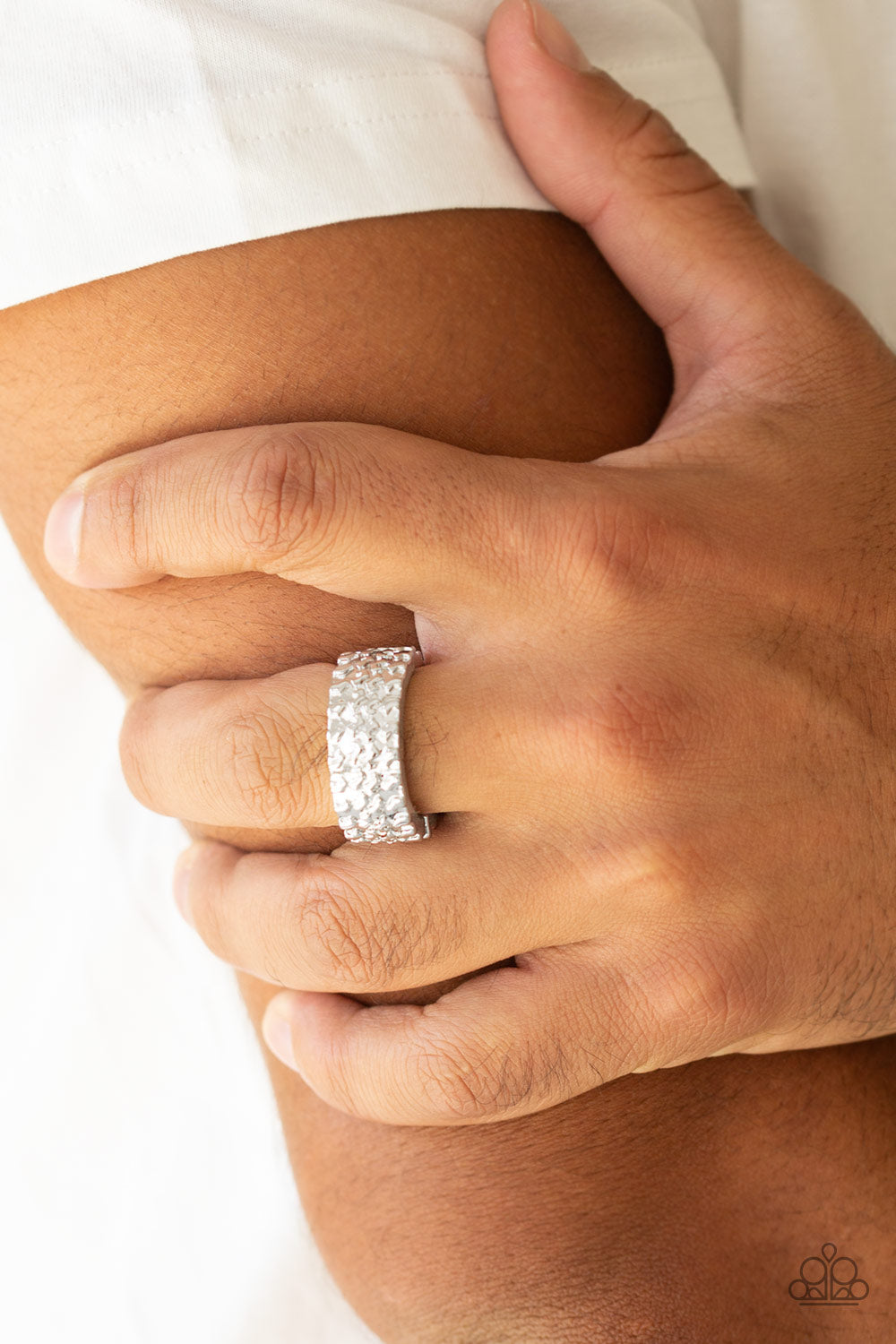 All Wheel Drive - Silver Paparazzi Urban Ring