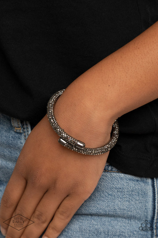 Stageworthy Sparkle - Black Paparazzi Coil Bracelet