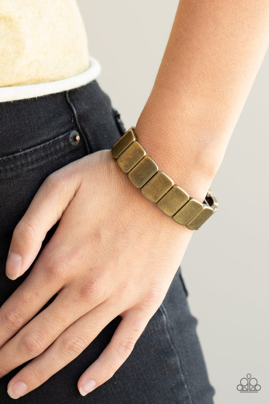 Retro Effect - Brass Paparazzi Bracelet