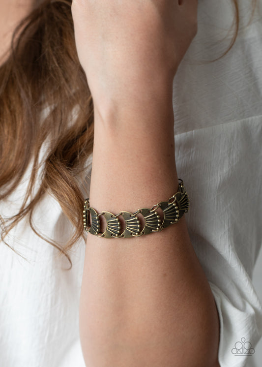 Moonlit Mesa - Brass Paparazzi Bracelet