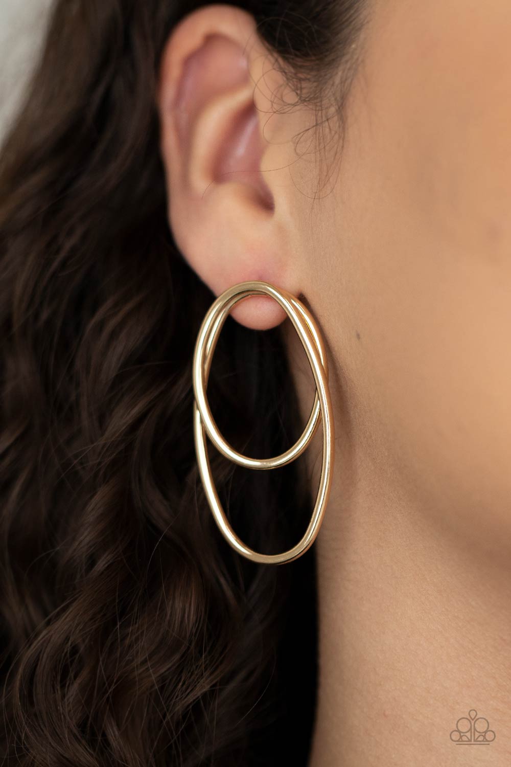 So OVAL-Dramatic - Gold Paparazzi Earrings