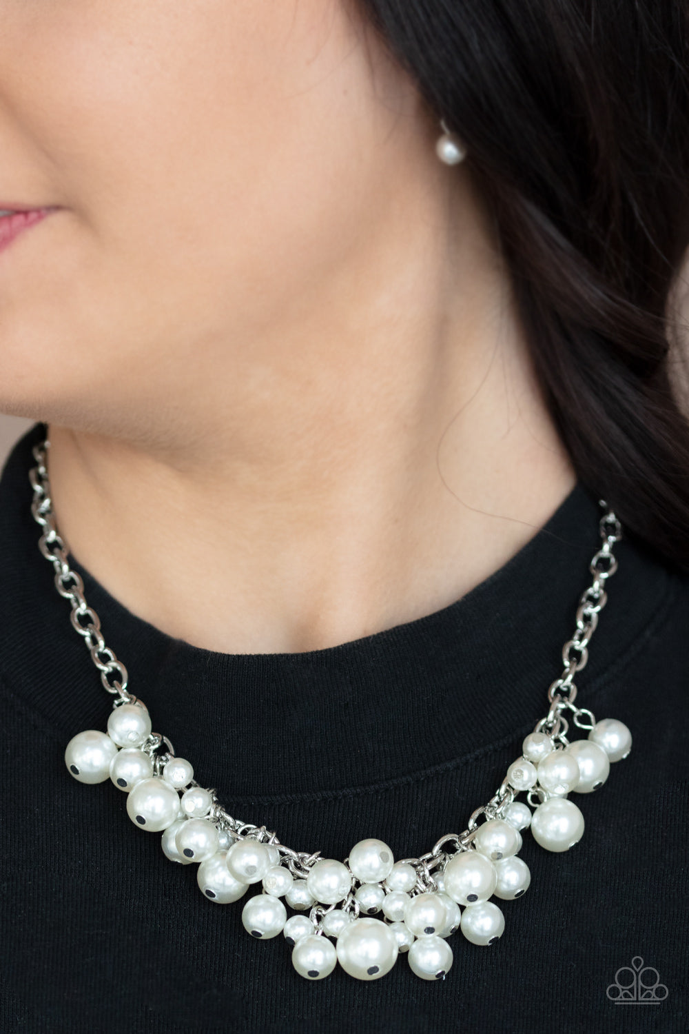Down For The COUNTESS - White Paparazzi Necklace