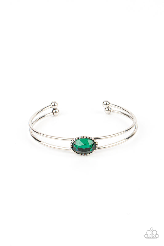 Magnificently Mesmerized - Green Paparazzi Bracelet