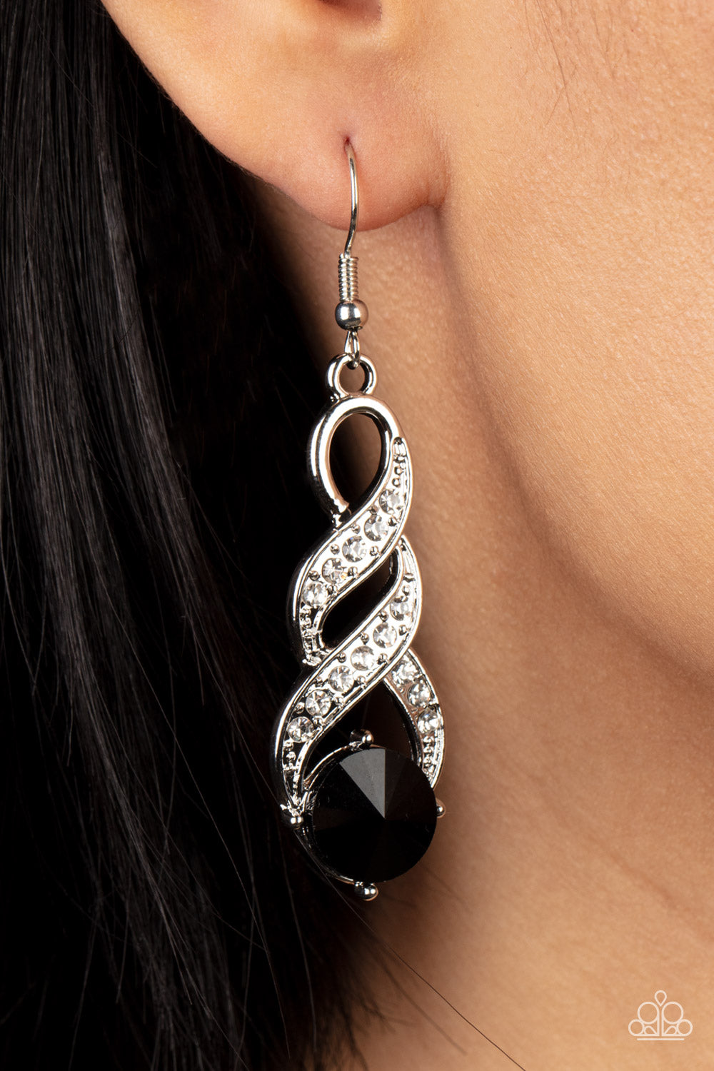 High-Ranking Royalty - Black Paparazzi Earrings