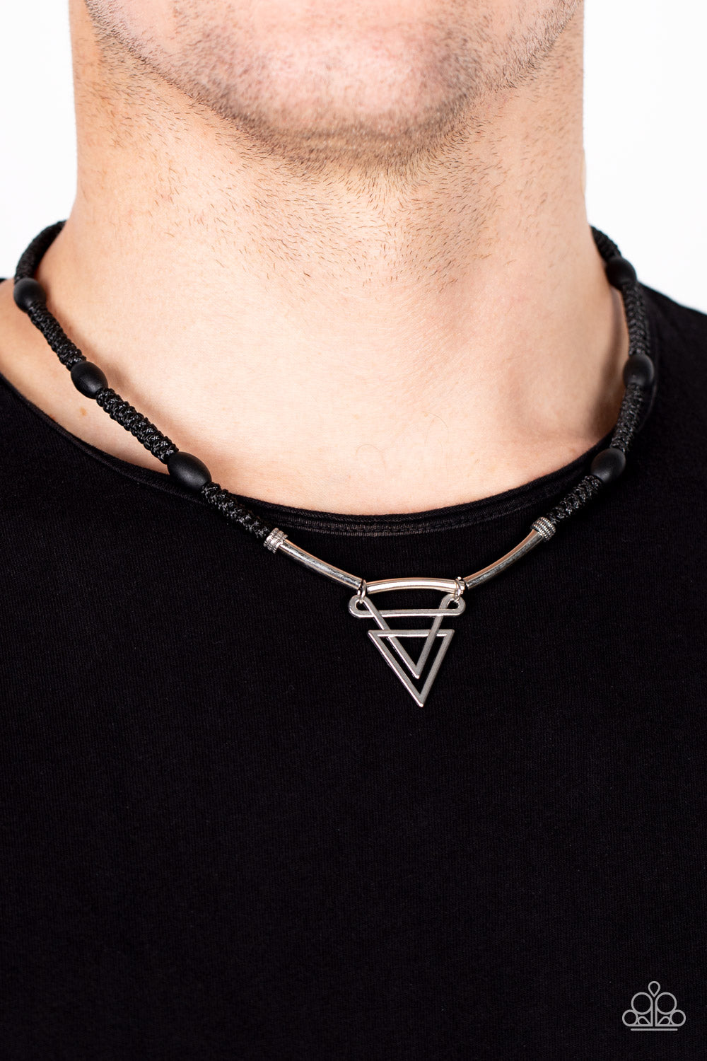 Arrowed Admiral - Black Paparazzi Urban Necklace