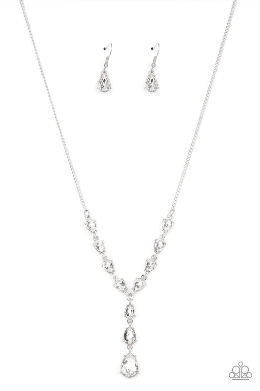 Park Avenue A-Lister - White Paparazzi Necklace