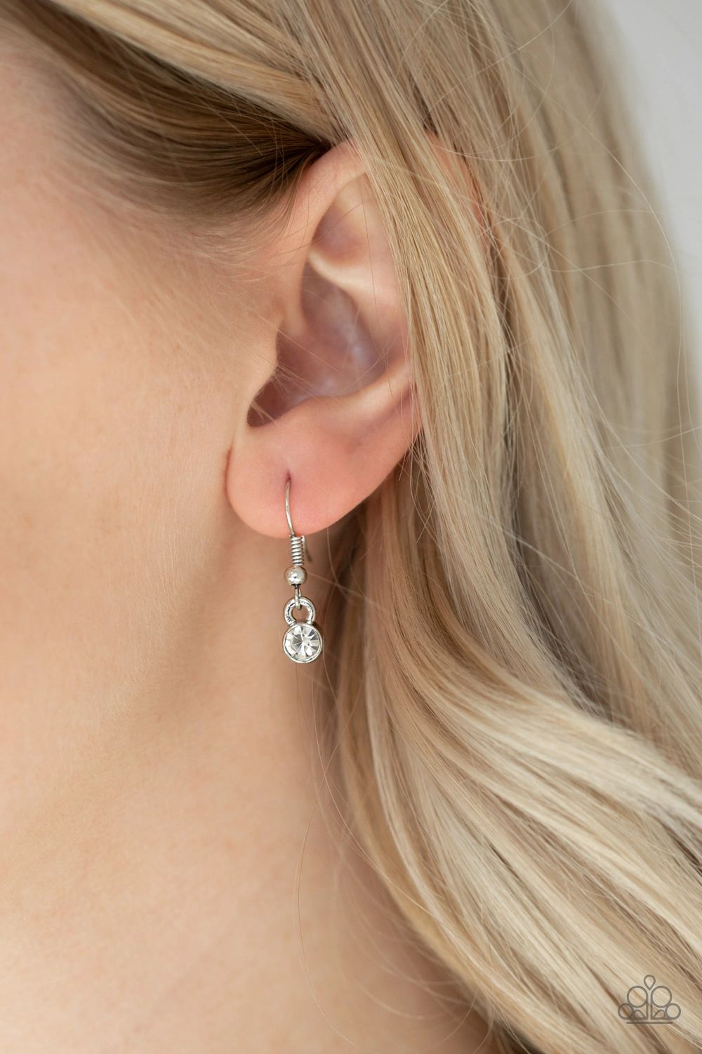 Notorious Noble - Black Paparazzi Necklace