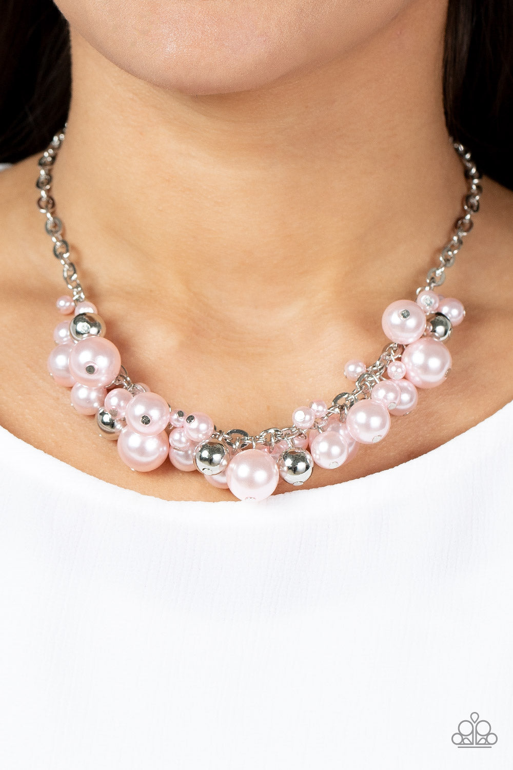 Classical Culture - Pink Paparazzi Necklace