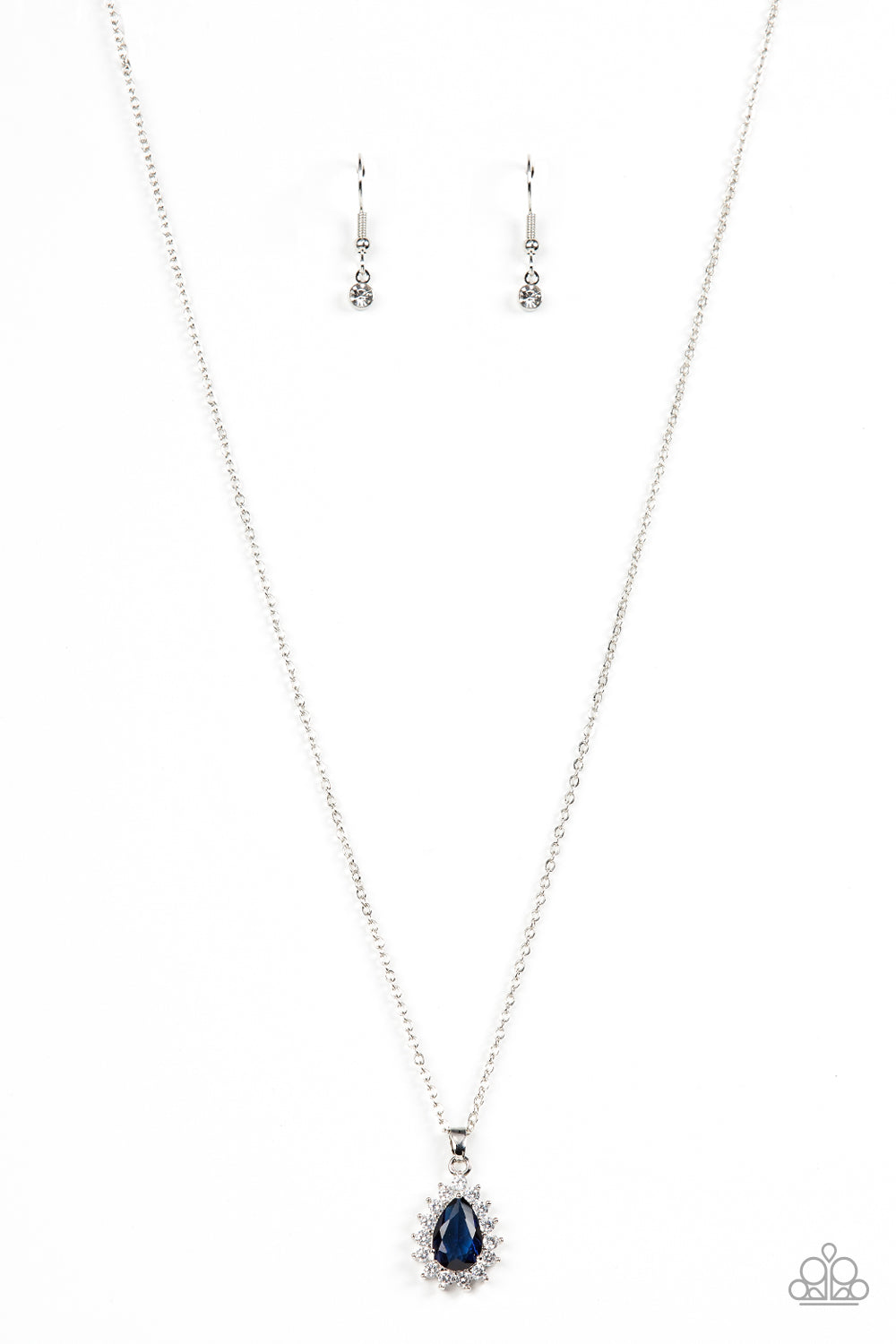 A Guiding SOCIALITE - Blue Paparazzi Necklace