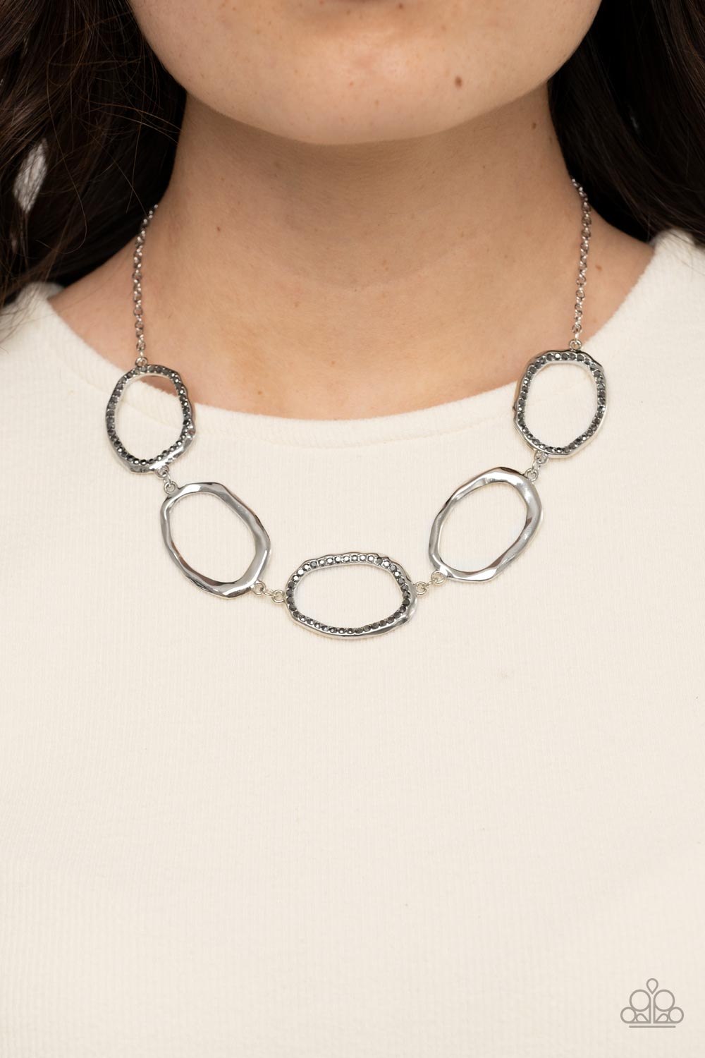Gritty Go-Getter - Silver Paparazzi Necklace