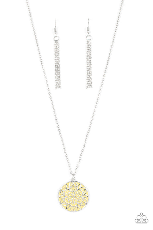 Colorfully Cottagecore - Yellow Paparazzi Necklace