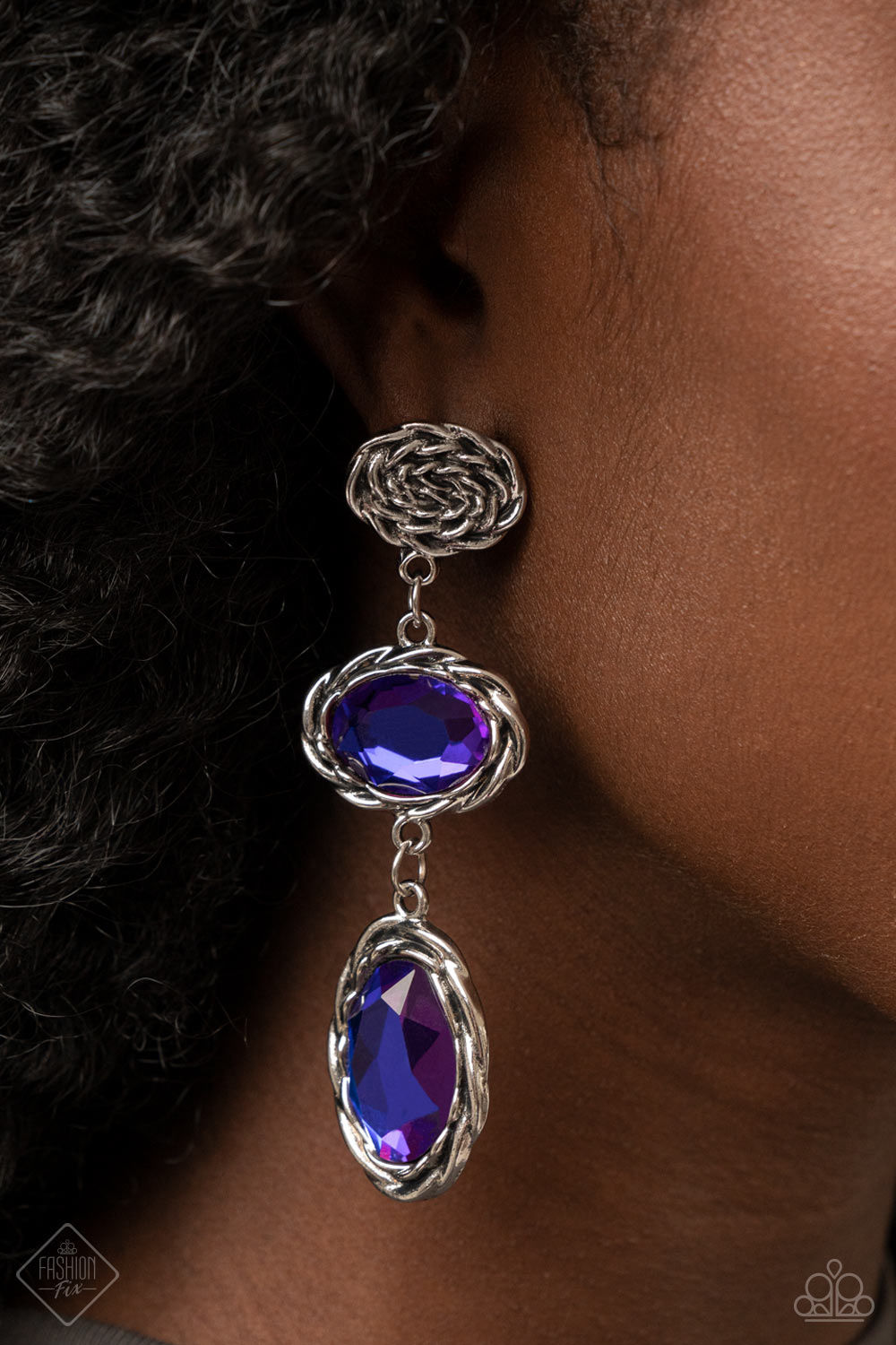 Majestic Muse - Multi Paparazzi Exclusive Fashion Fix Earrings
