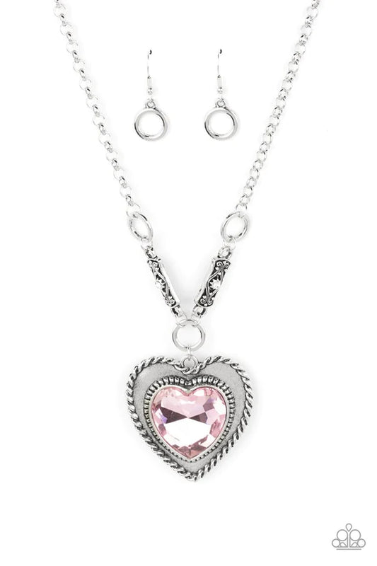 Heart Full of Fabulous Pink Paparazzi Necklace