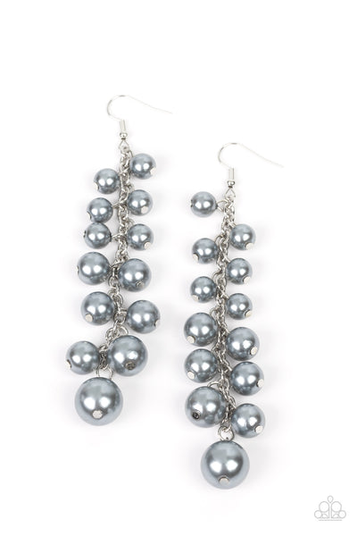 Paparazzi Earrings - New York Attraction - White – jewelryandbling.com