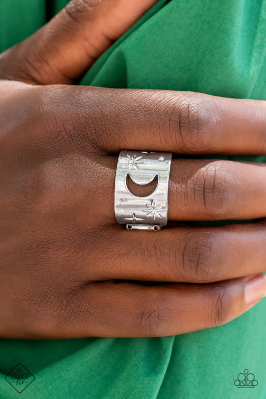 Lunar Levels Silver Paparazzi Fashion Fix Ring