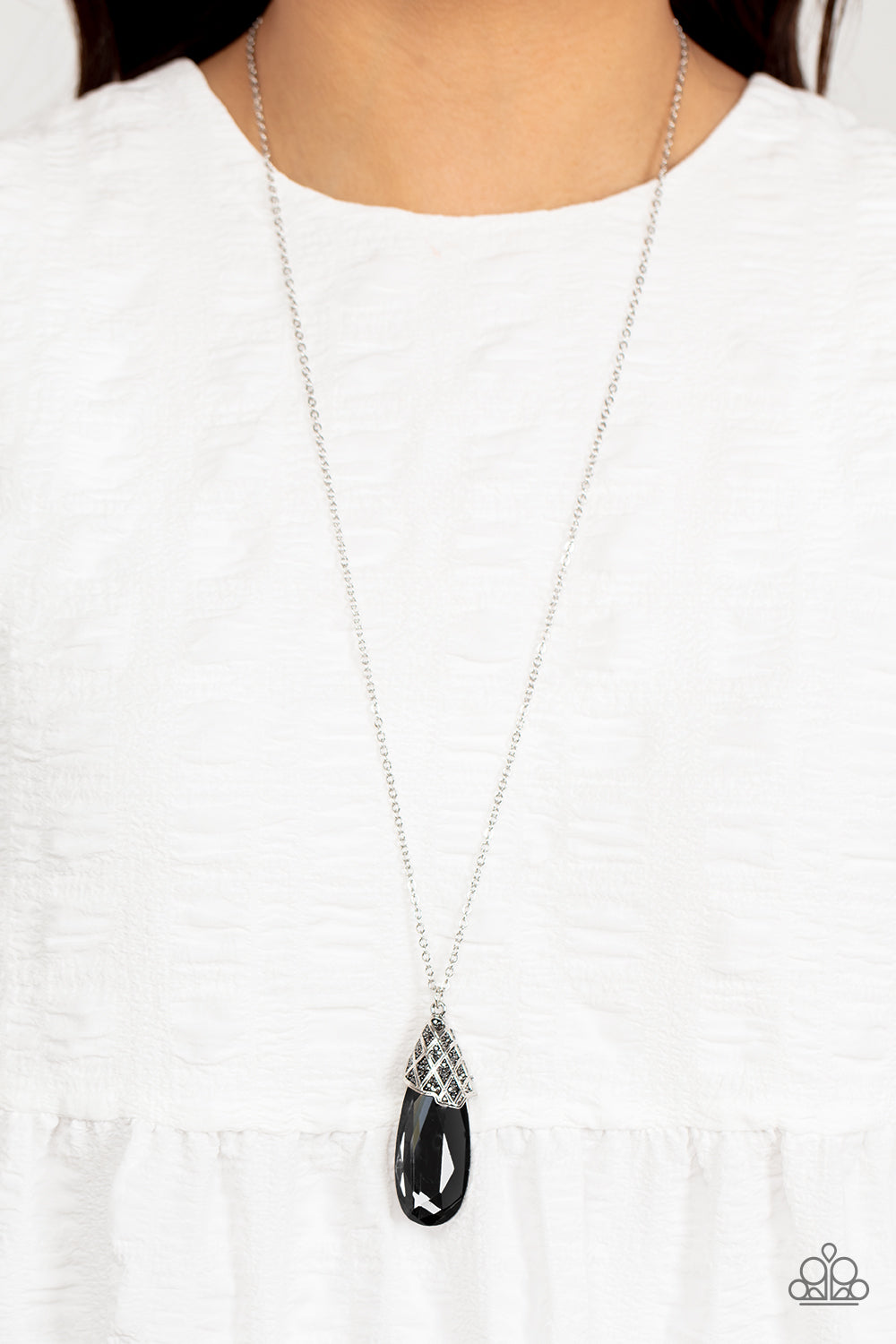 Dibs on the Dazzle - Silver Paparazzi Necklace
