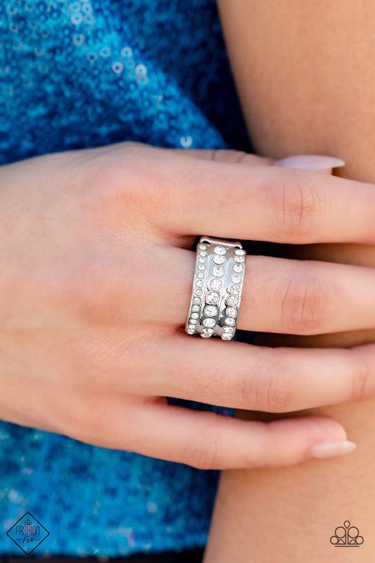 Privileged Poise White Paparazzi Fashion Fix Ring