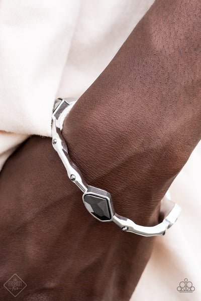 Chiseled Craze Silver Paparazzi Fashion Fix Bracelet