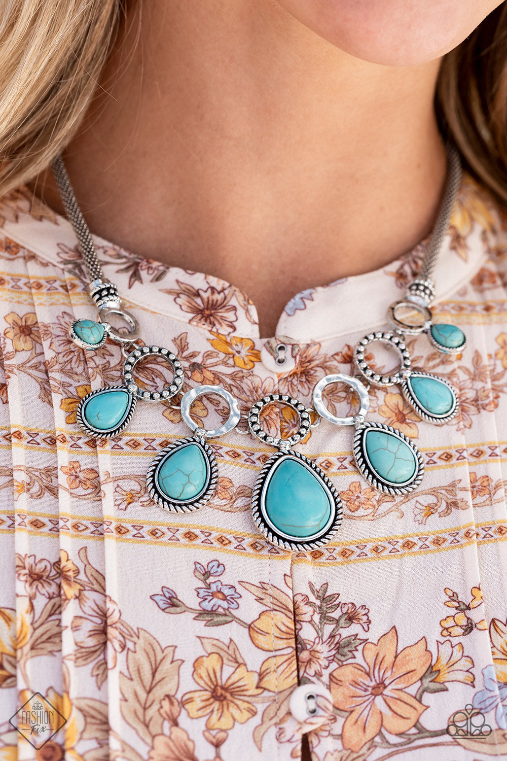 Riverside Relic Blue Paparazzi Fashion Fix Necklace