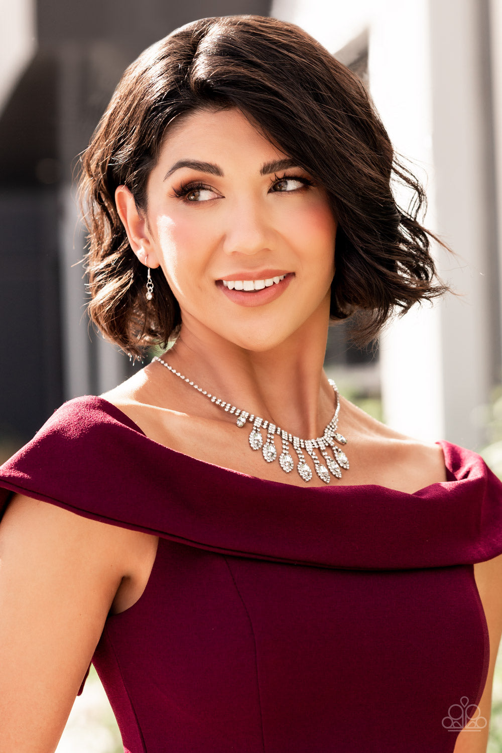 REIGNING Romance - White Paparazzi Life of the Party Necklace