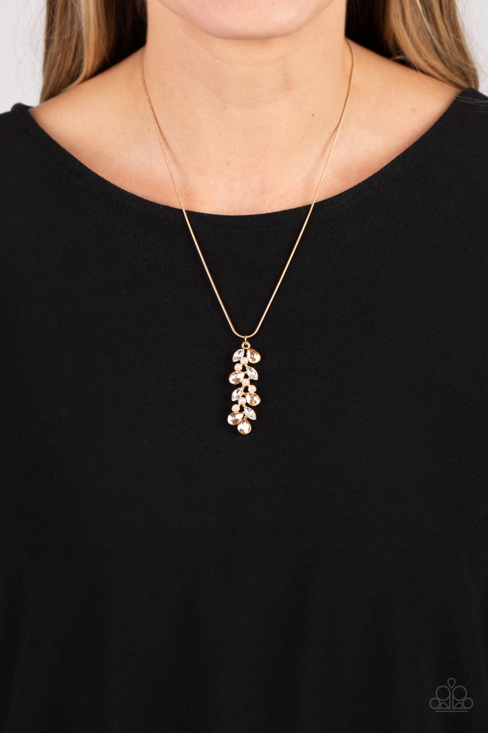 Pearls Before VINE - Gold Paparazzi Necklace