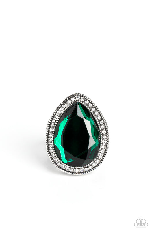 Illuminated Icon - Green Paparazzi Ring