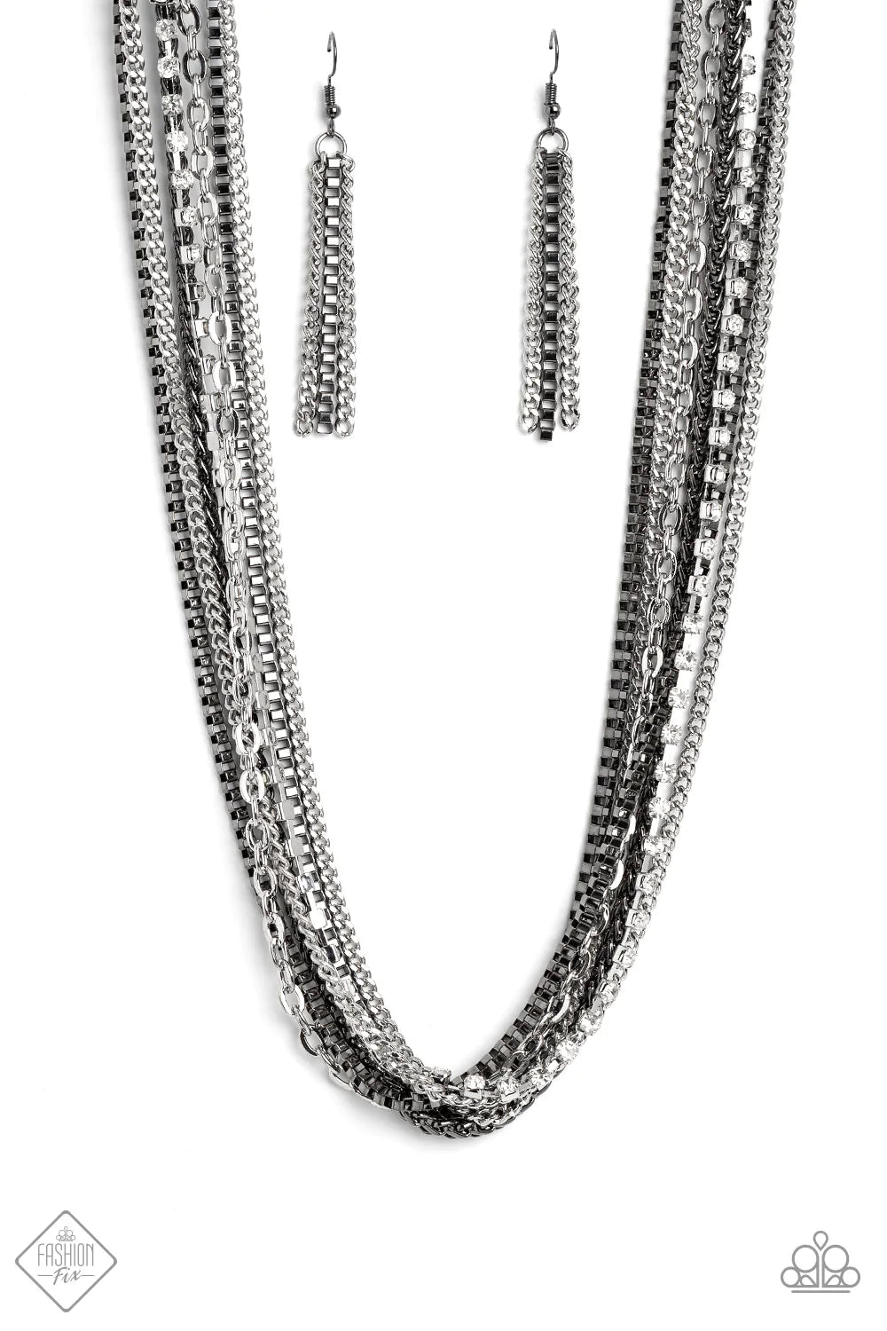 Troublemaker Trove Black Paparazzi Fashion Fix Necklace
