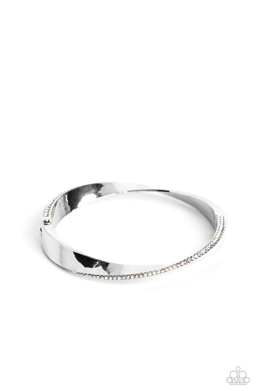 Artistically Adorned - Multi Paparazzi Bracelet