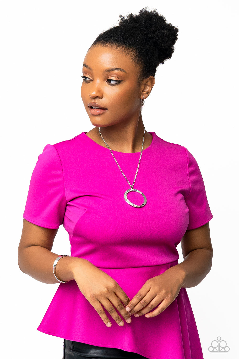 Artistically Adorned - Multi Paparazzi Bracelet