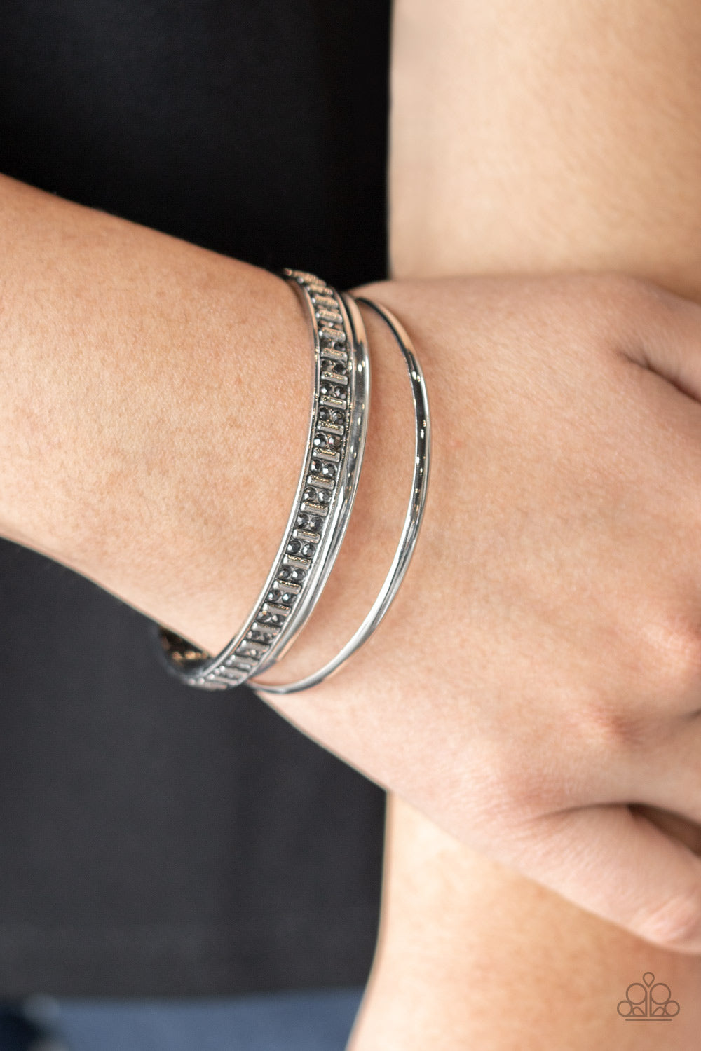 Flawless Flaunter Silver Paparazzi Bracelet