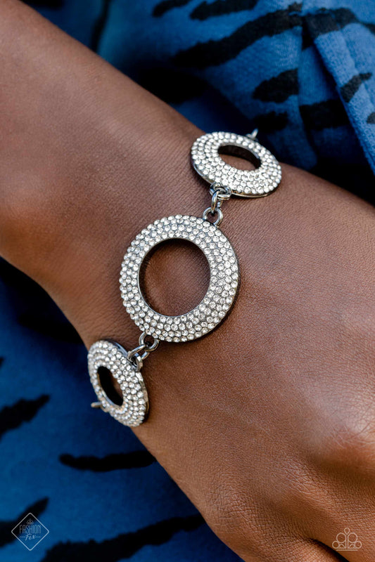 Hypnotic Hot Shot Black Paparazzi Fashion Fix Bracelet