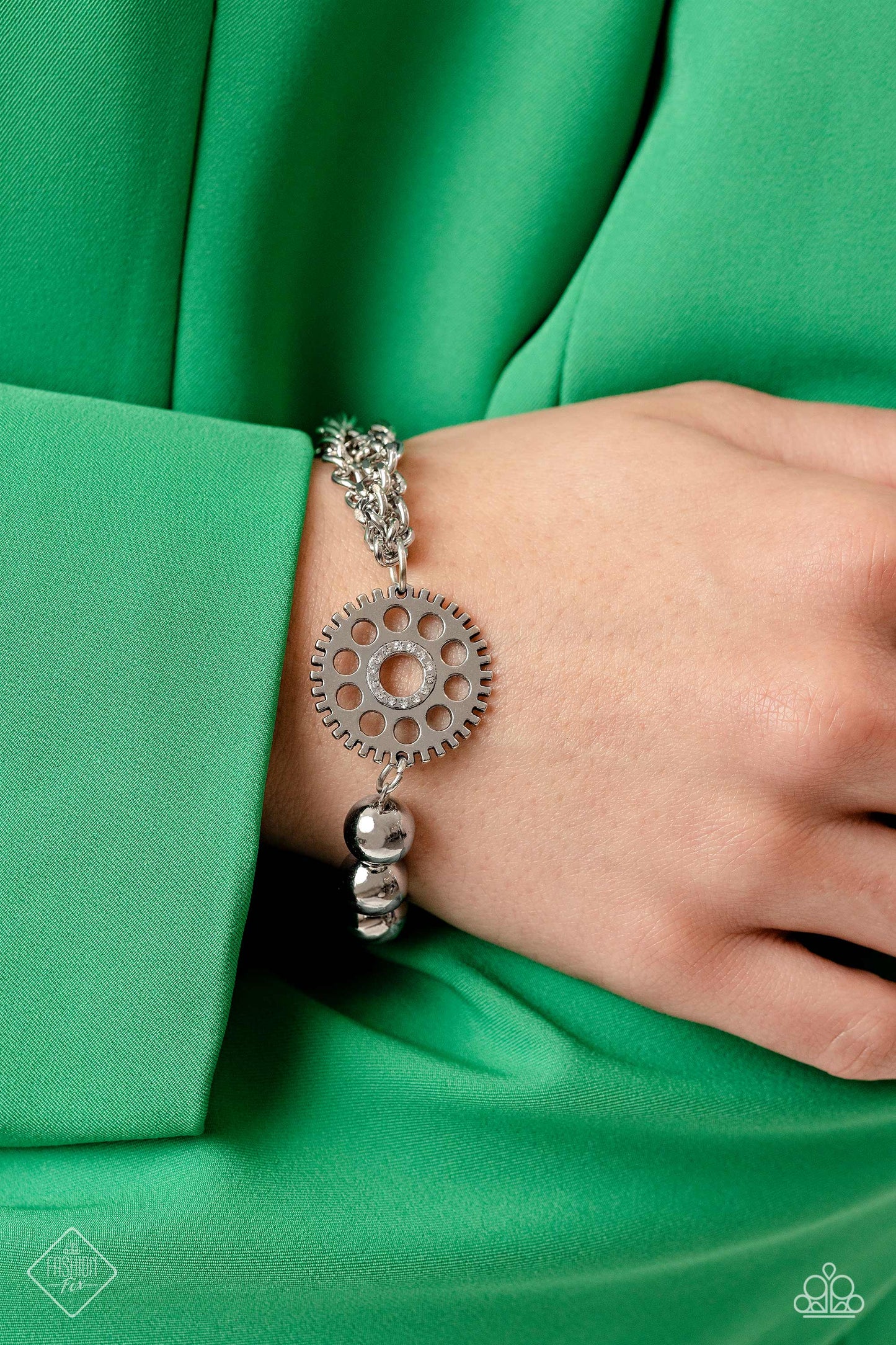 Age of STEAMPUNK White Paparazzi Fashion Fix Bracelet