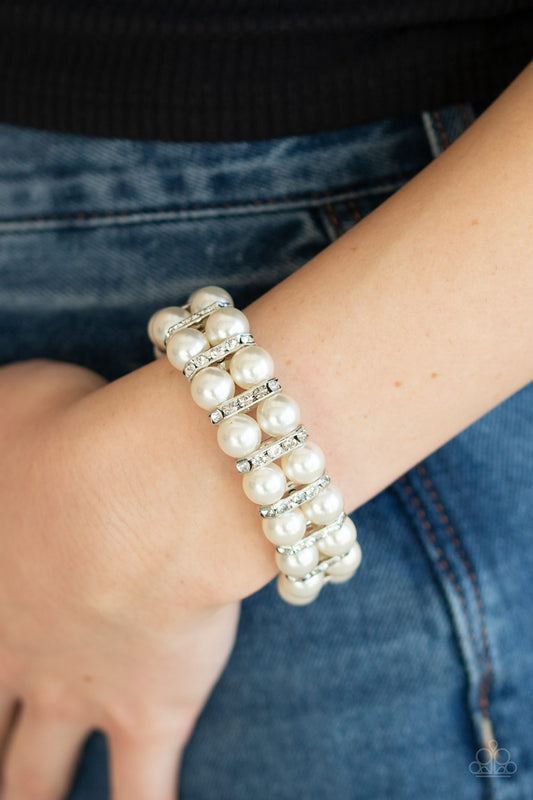 Glowing Glam White Paparazzi Bracelet