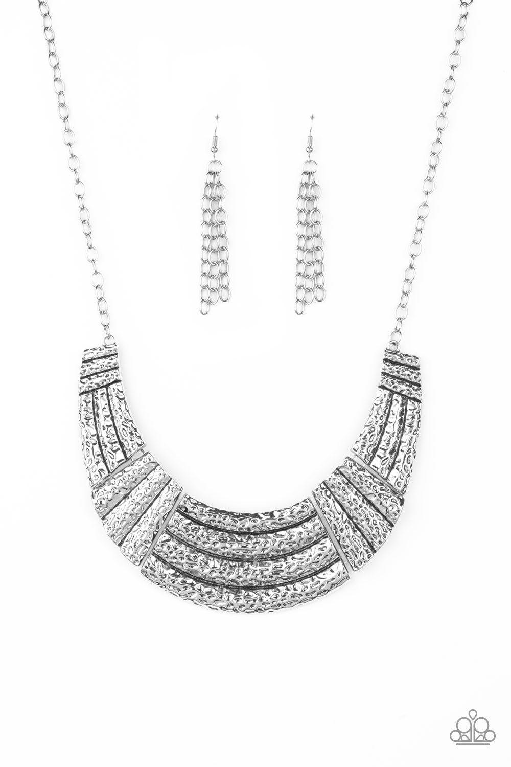 Ready To Pounce Silver Paparazzi Necklace