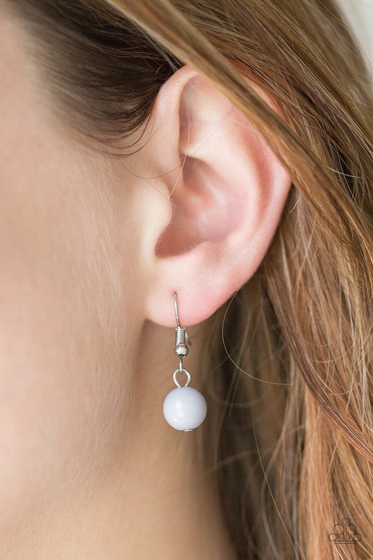 Summer Showdown Silver Paparazzi Necklace