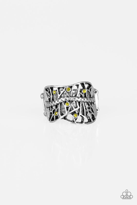 Stage Struck - Green Paparazzi Ring
