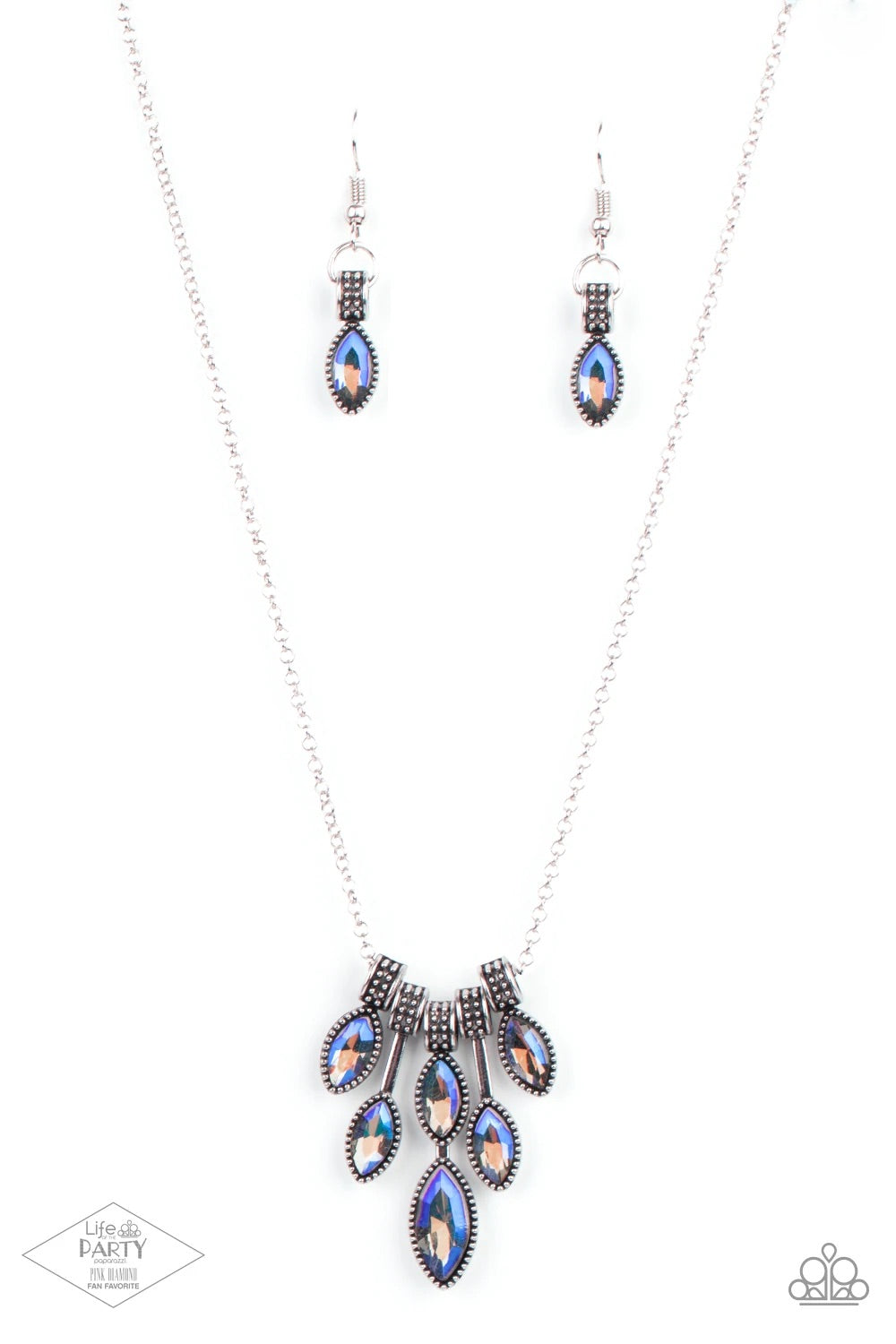 You Should See Me In A Crown Multi Paparazzi Necklace