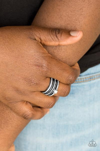The Dealmaker Black Paparazzi Ring